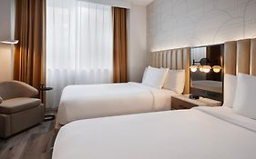 Courtyard By Marriott New York Manhattan / Soho